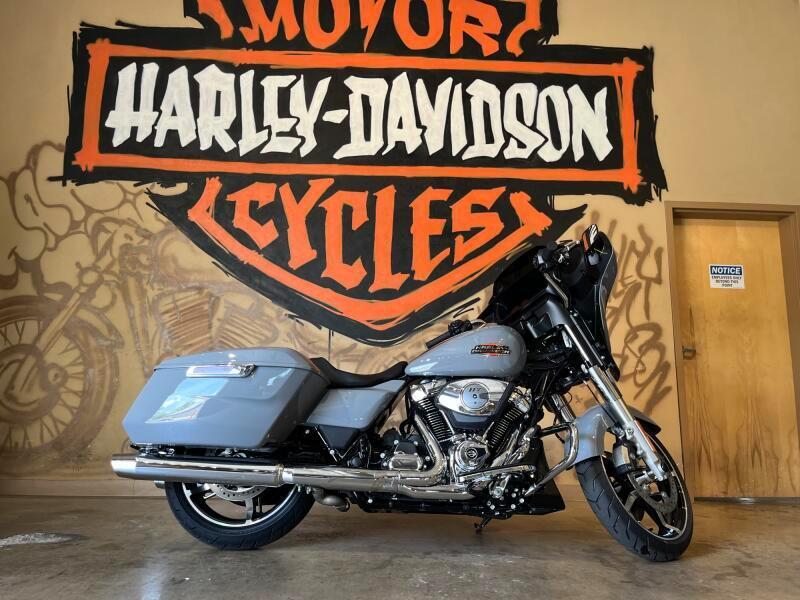 2026 Harley-Davidson STREET GLIDE in Gainesville, FL