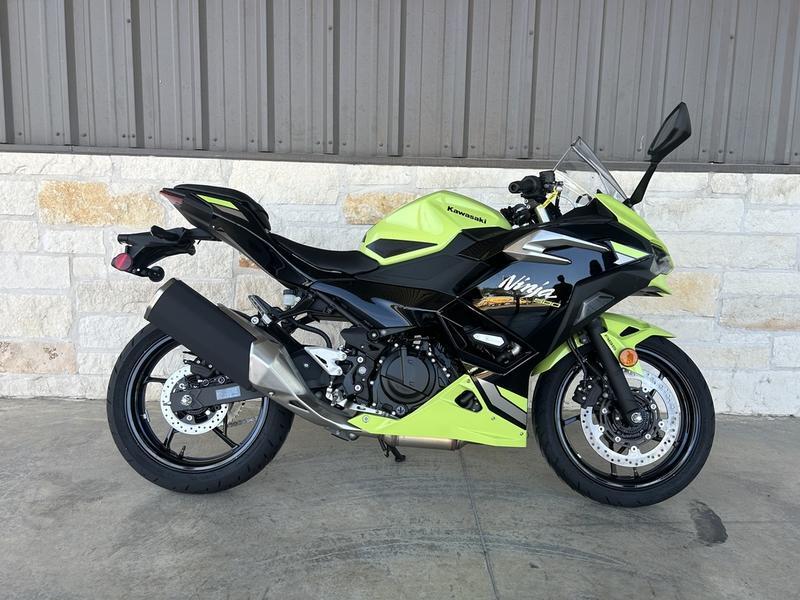 2026 Kawasaki Ninja 500 SE ABS SE ABS in Highlands, TX
