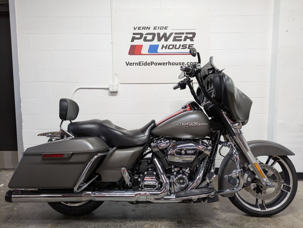 2018 Harley-Davidson® FLHX - Street Glide® FLHX in Sioux Falls, SD