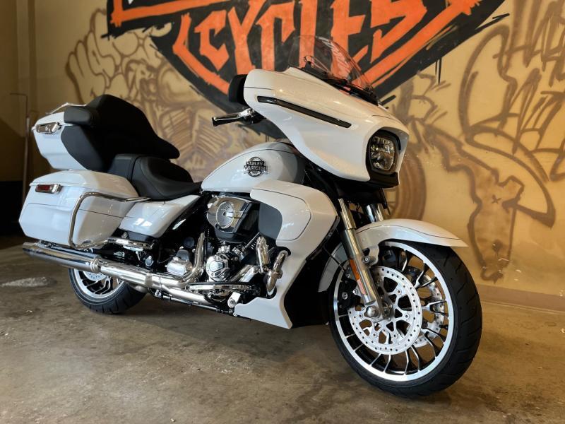2026 Harley-Davidson STREET GLIDE LIMITED LIMITED in Gainesville, FL