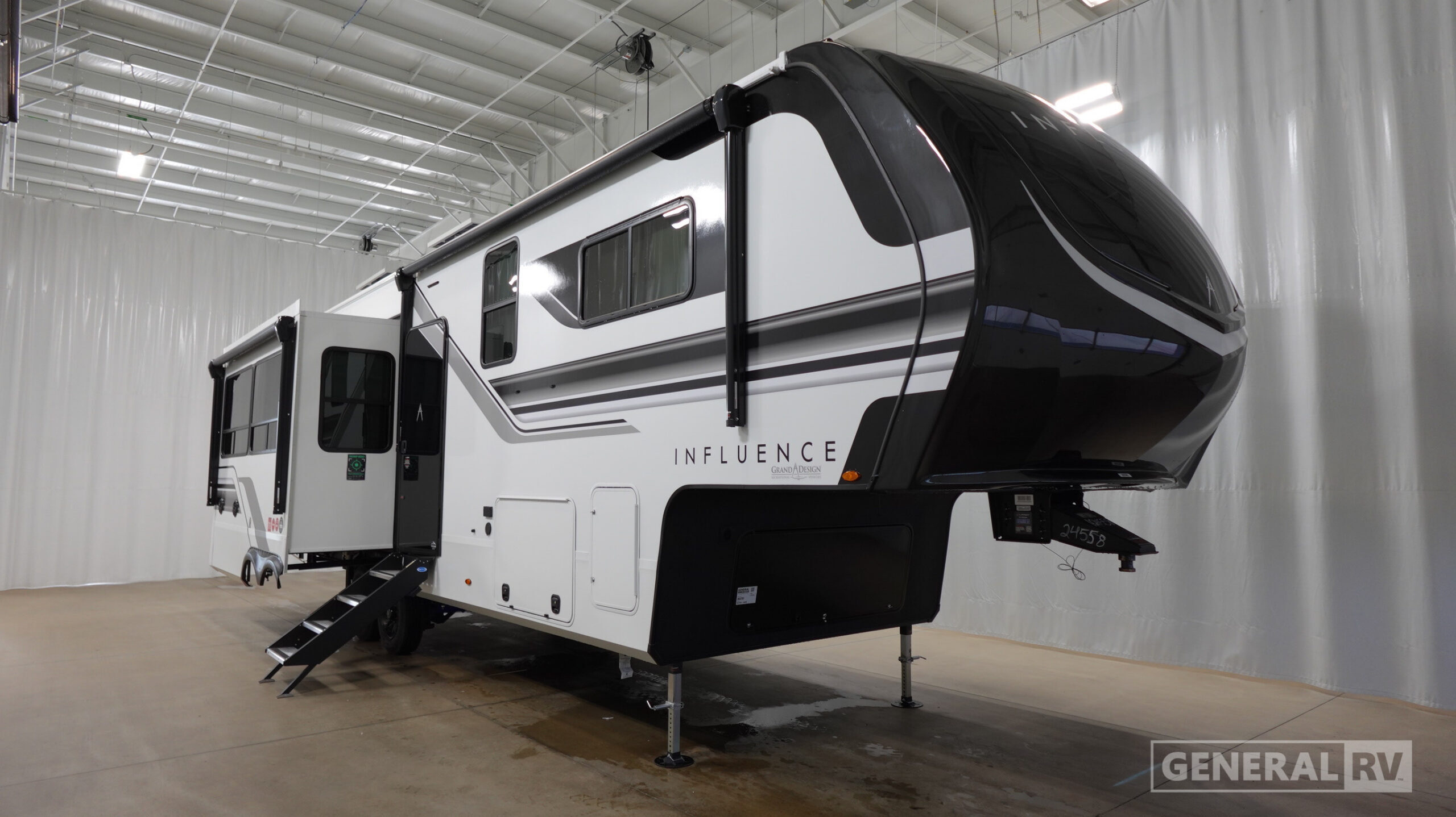 2027 Grand Design Influence 3003RL in wixom MI