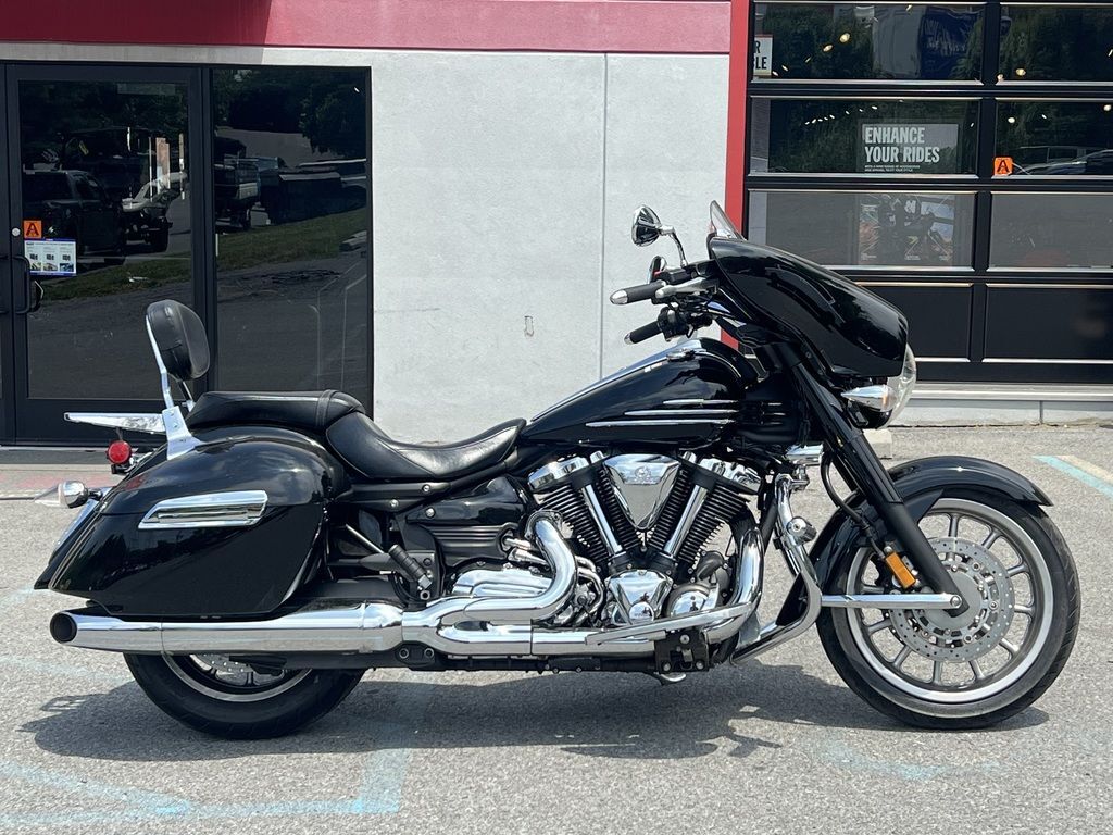 2010 Yamaha Stratoliner Deluxe DELUXE in Poughkeepsie, NY