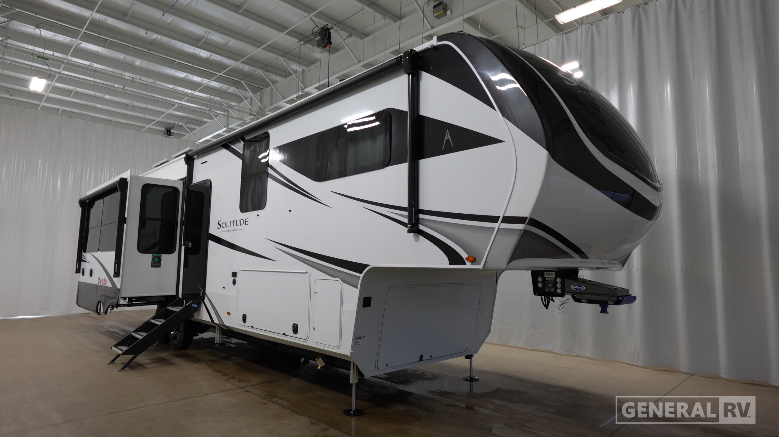 2027 Grand Design SOLITUDE 370DV in draper UT