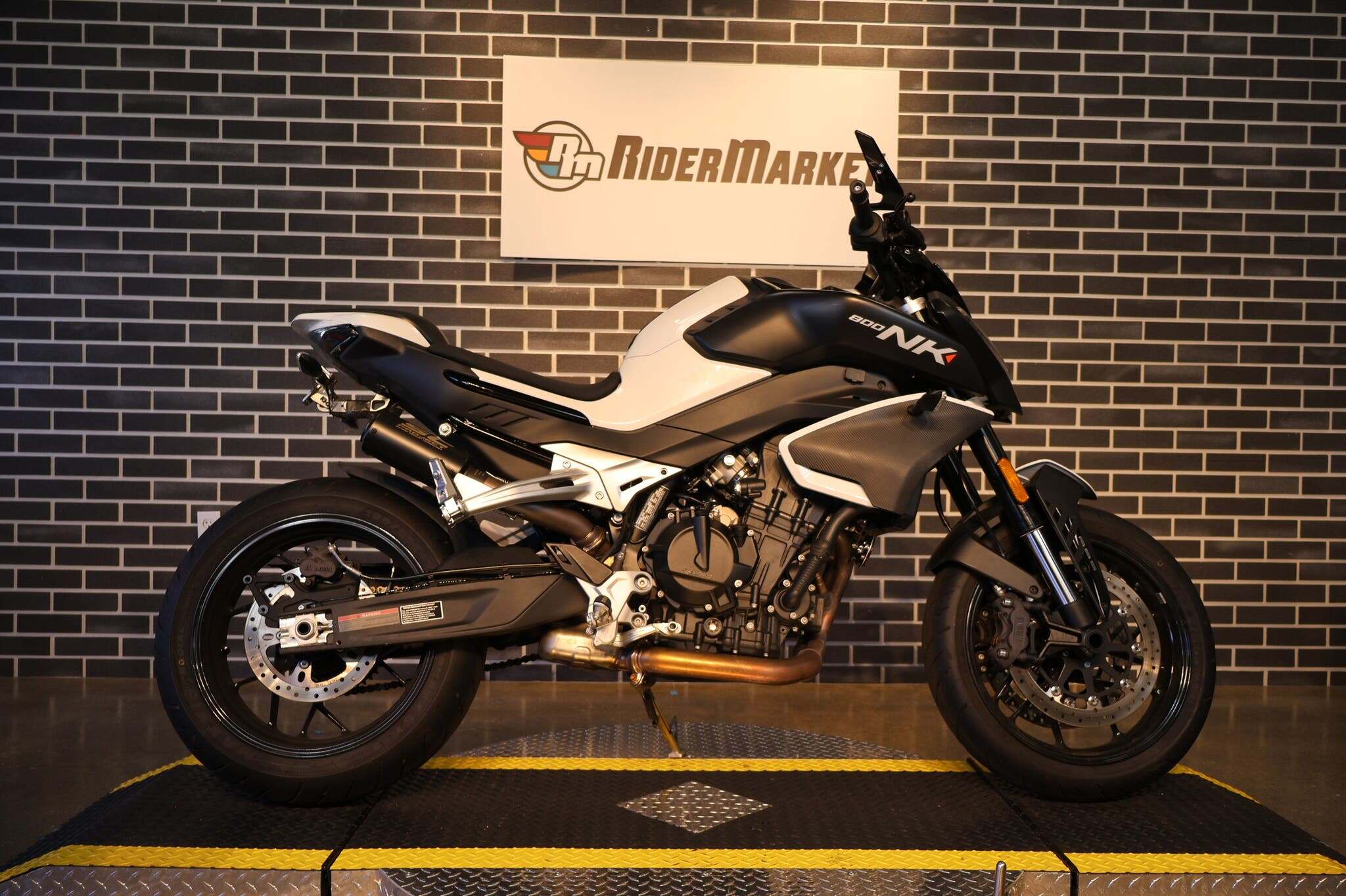 2024 CFMOTO 800NK NK in Ormond Beach, FL
