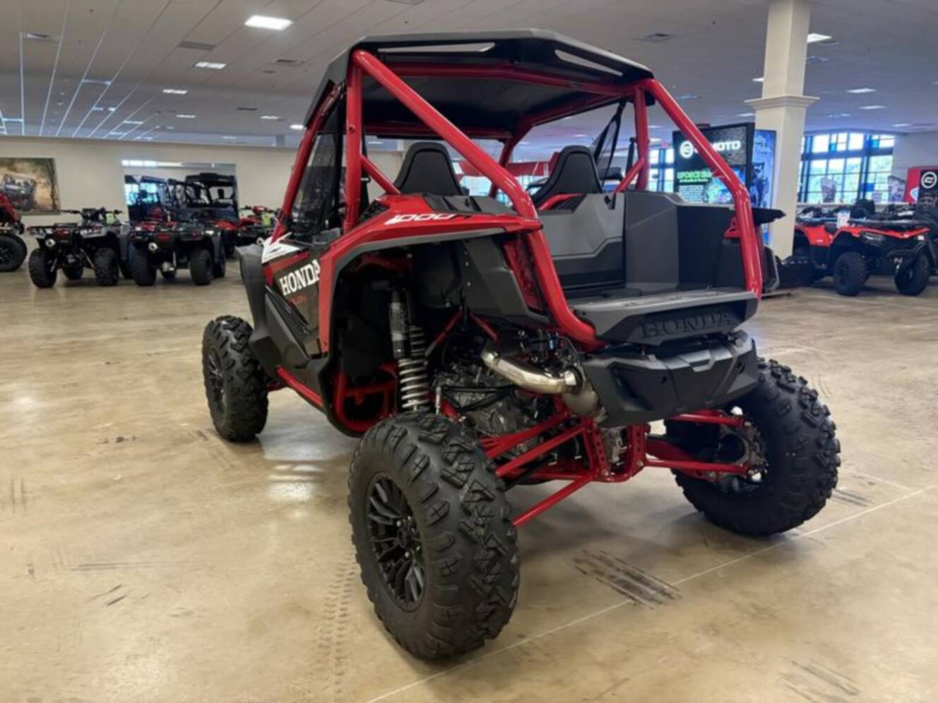 A photo of this 2025 Honda Talon 1000R Fox Live Valve