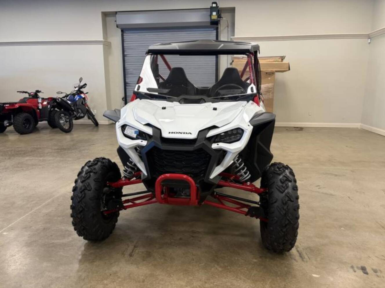 A photo of this 2025 Honda Talon 1000R Fox Live Valve