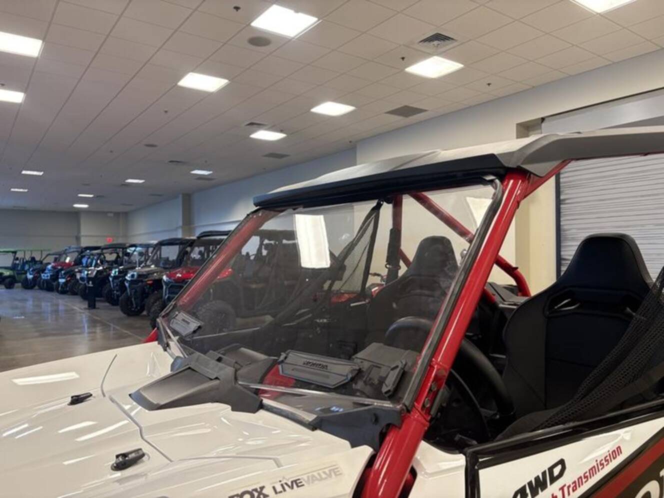 A photo of this 2025 Honda Talon 1000R Fox Live Valve