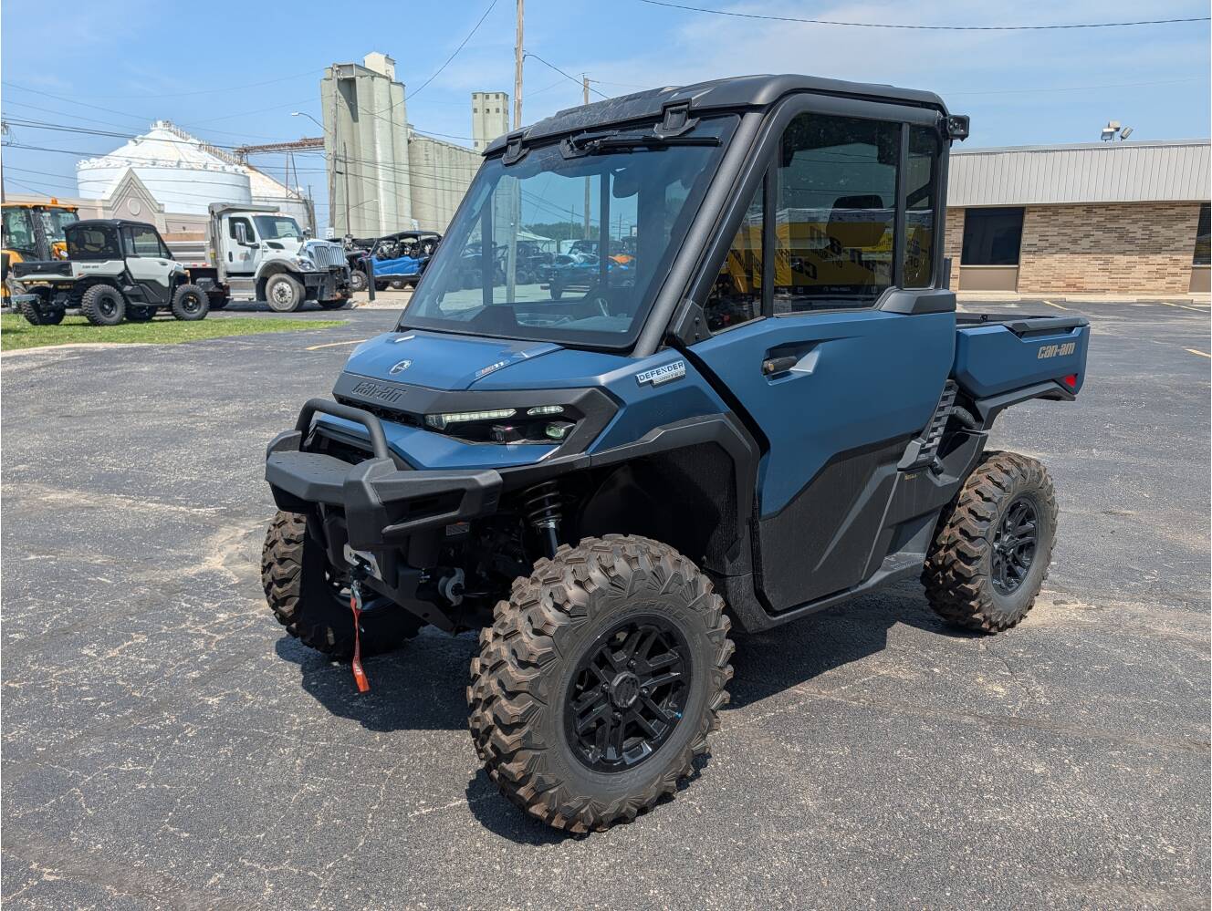 A photo of this 2026 Can-Am Defender Limited HD11 CAB