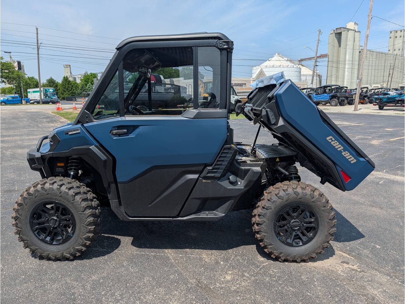 A photo of this 2026 Can-Am Defender Limited HD11 CAB