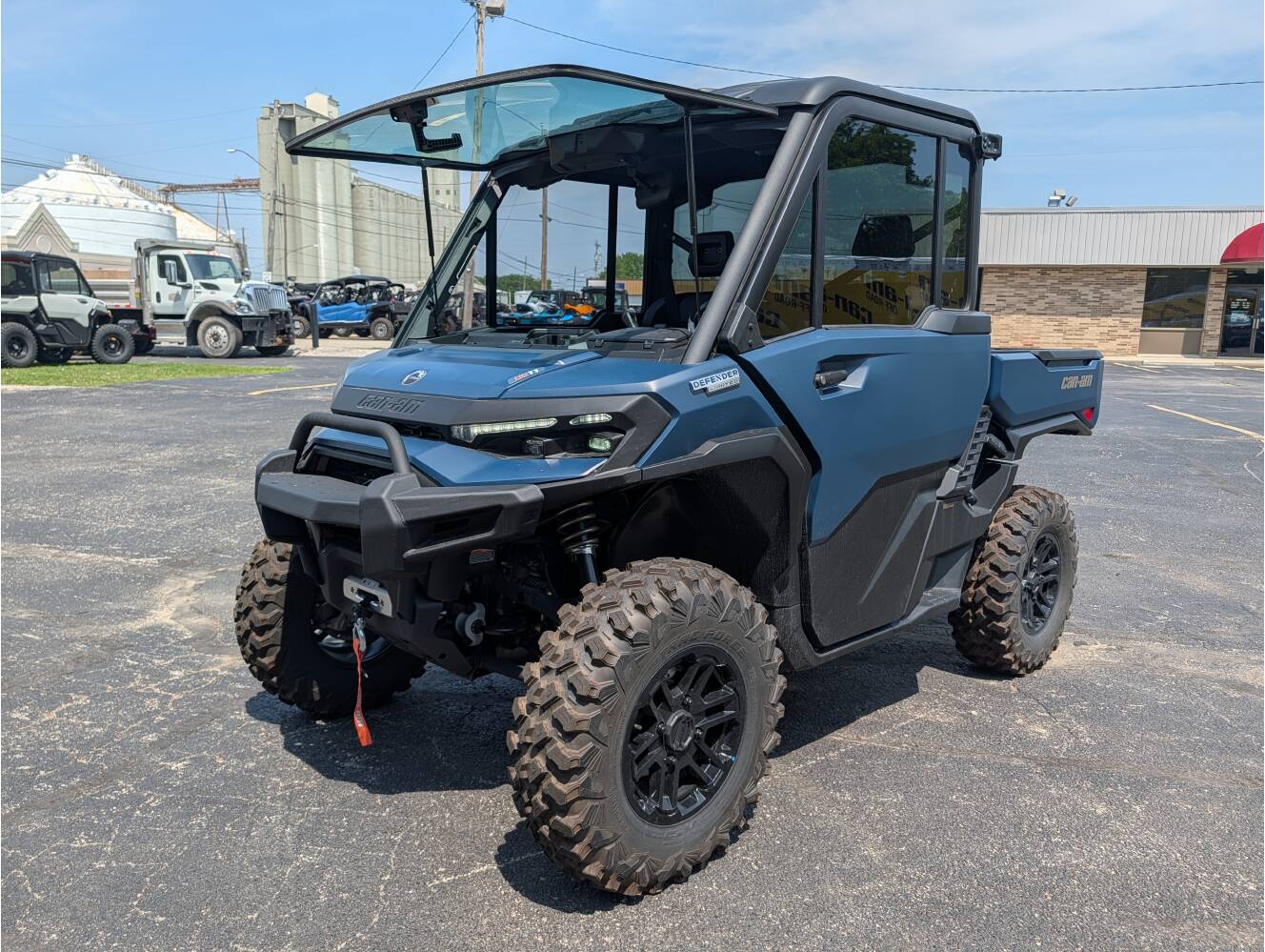 A photo of this 2026 Can-Am Defender Limited HD11 CAB