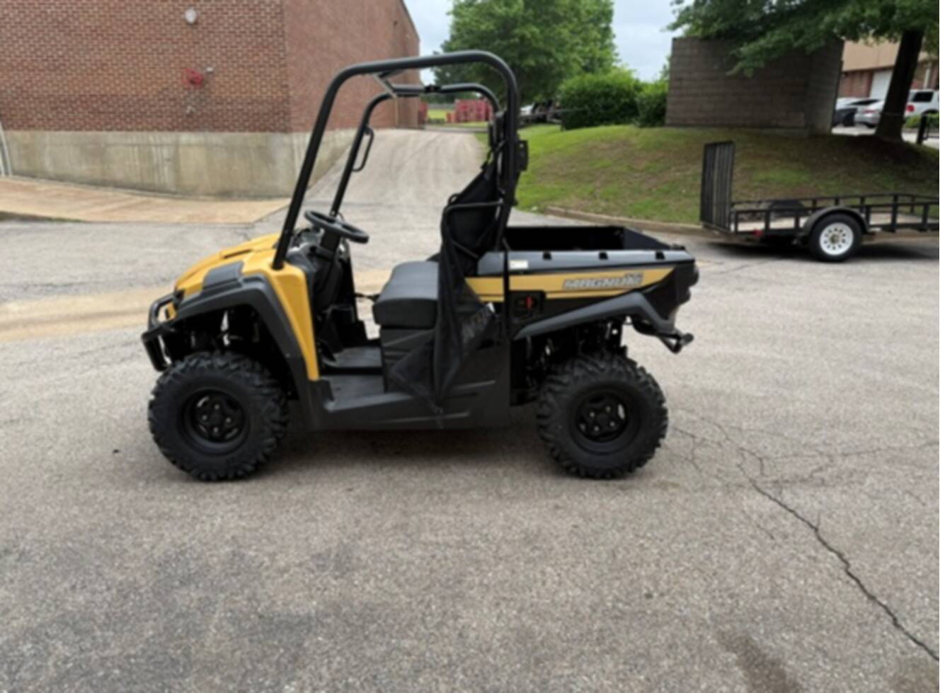 A photo of this 2024 Argo Magnum Pro 500 XTX