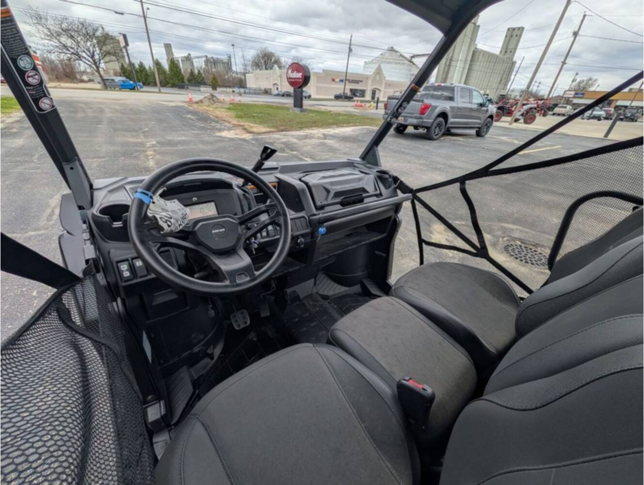 A photo of this 2025 Can-Am Defender XT HD10
