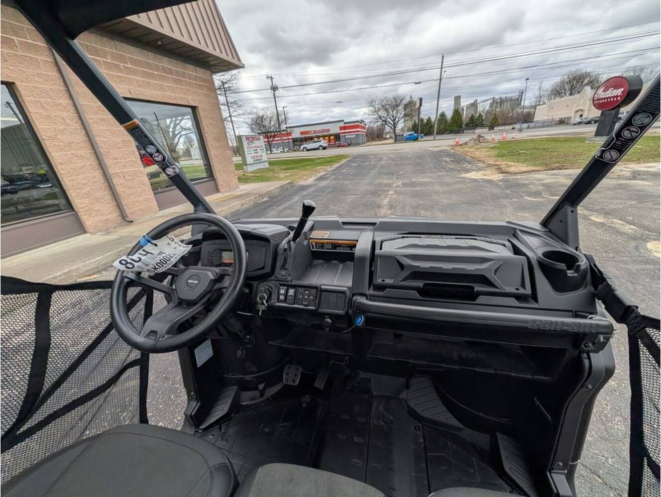 A photo of this 2025 Can-Am Defender XT HD10