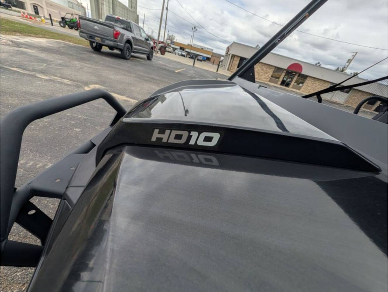 A photo of this 2025 Can-Am Defender XT HD10