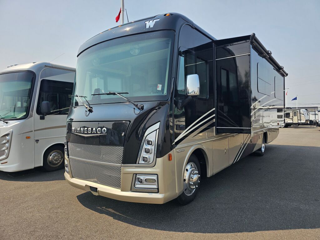 2025 Winnebago Adventurer 35F in mt. vernon WA