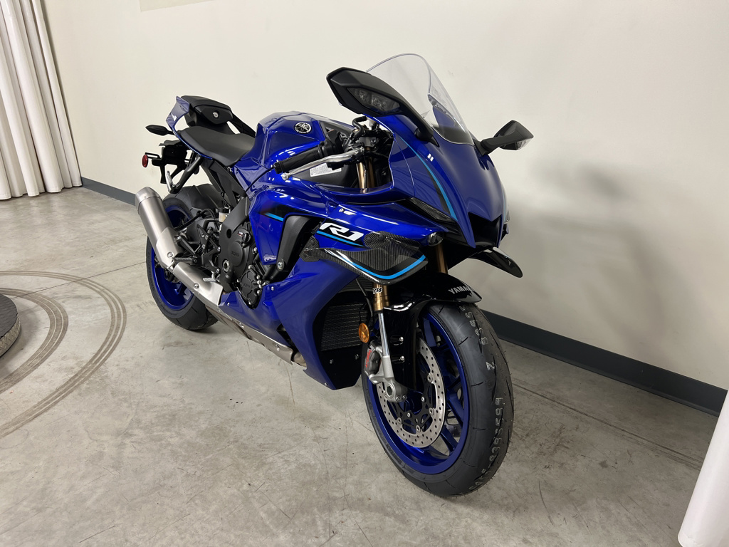 2026 Yamaha YZF R1 R1 in Peninsula, OH