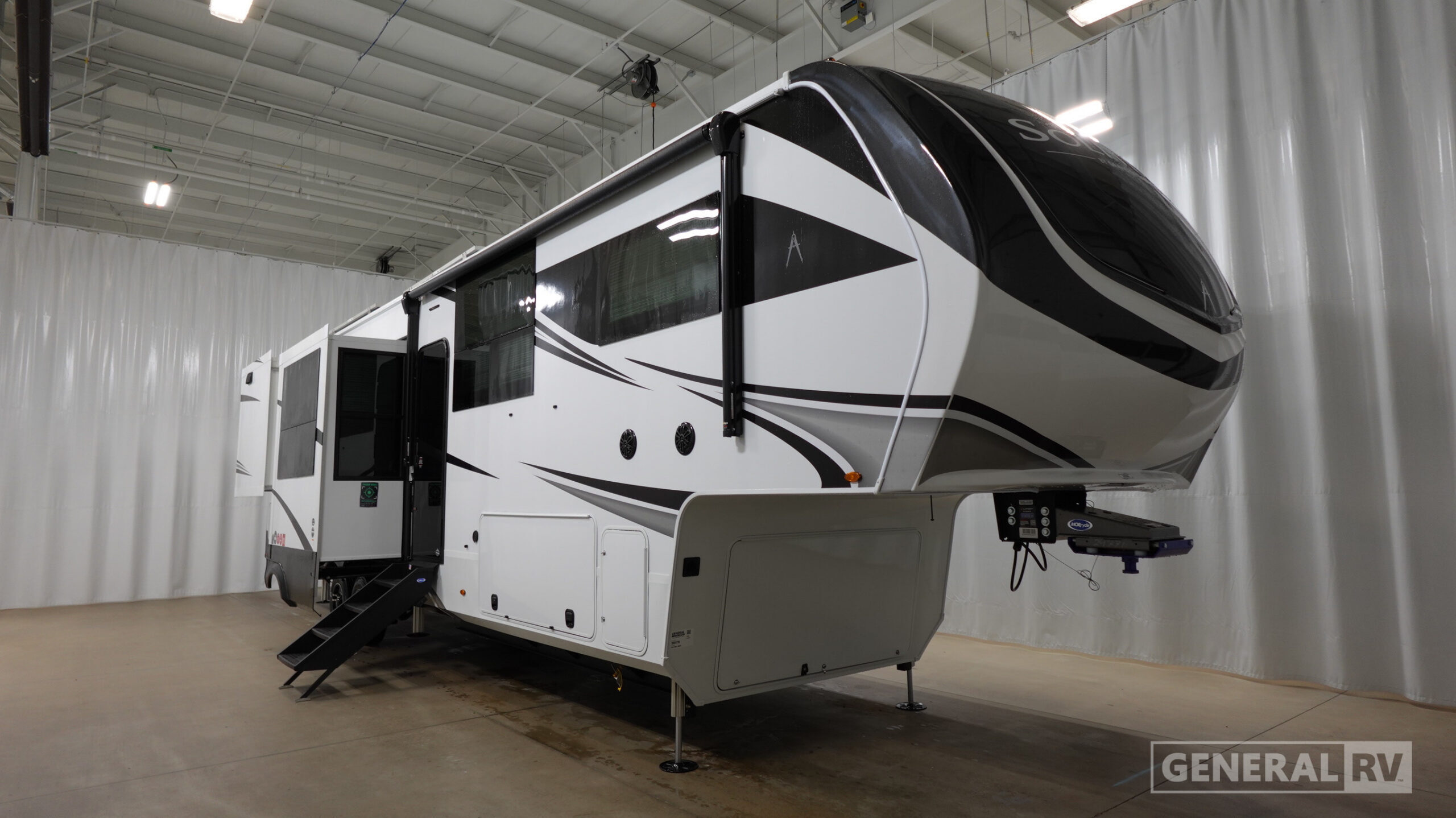 2027 Grand Design SOLITUDE 390RK in west palm beach FL