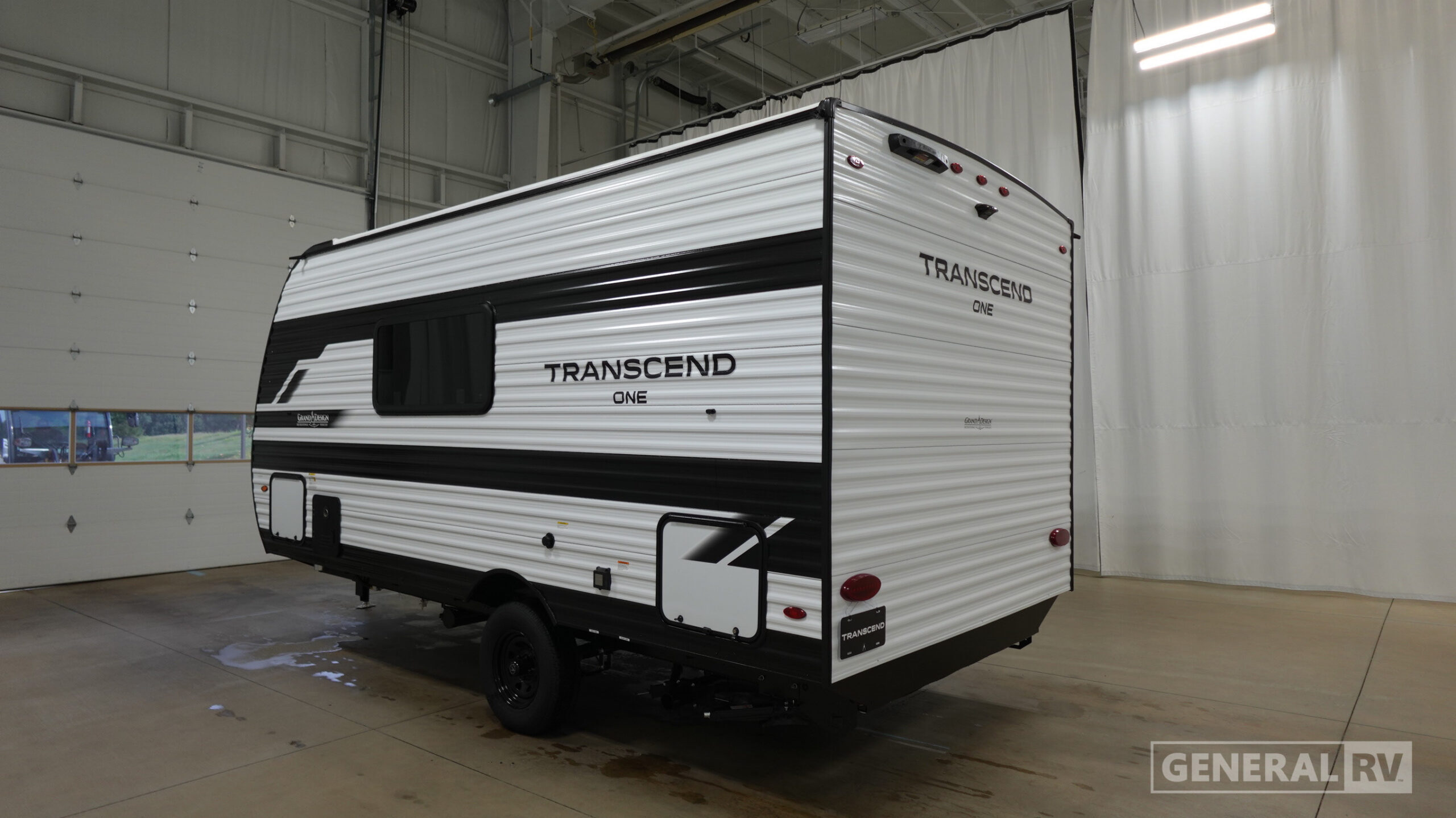 2027 Grand Design TRANSCEND-ONE 151BH in winter garden FL