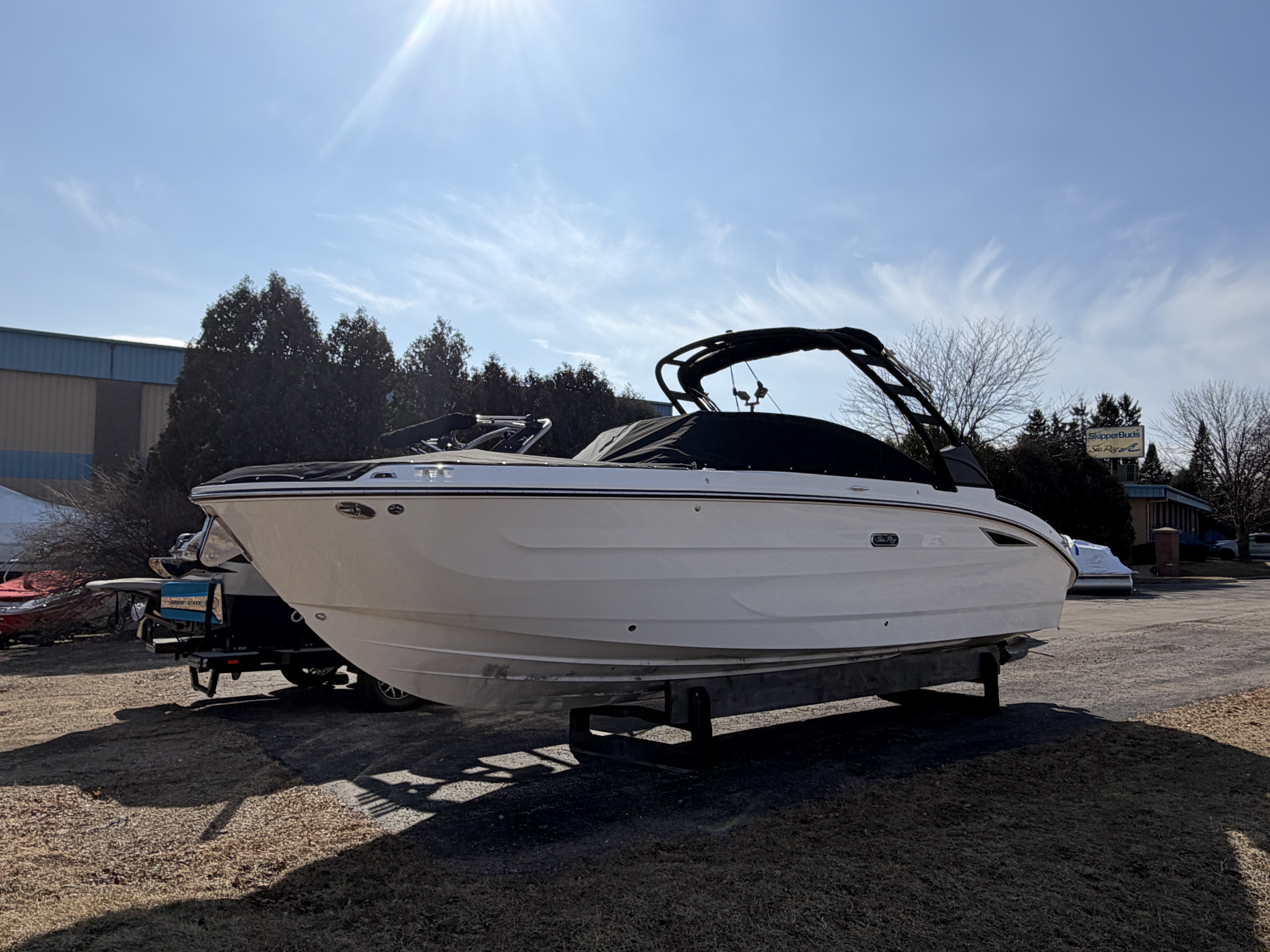 2026 Sea Ray SDX 270 in madison WI