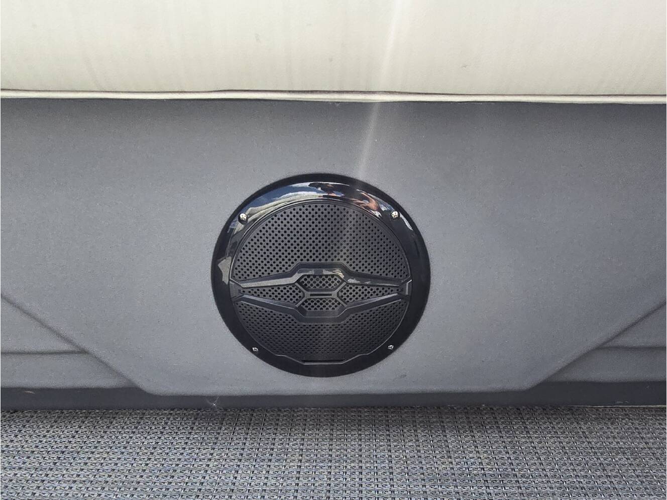A photo of this 2025 Starcraft LX 20 CB