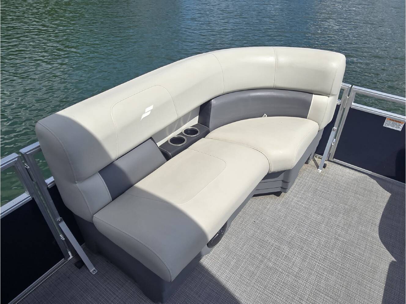 A photo of this 2025 Starcraft LX 20 CB