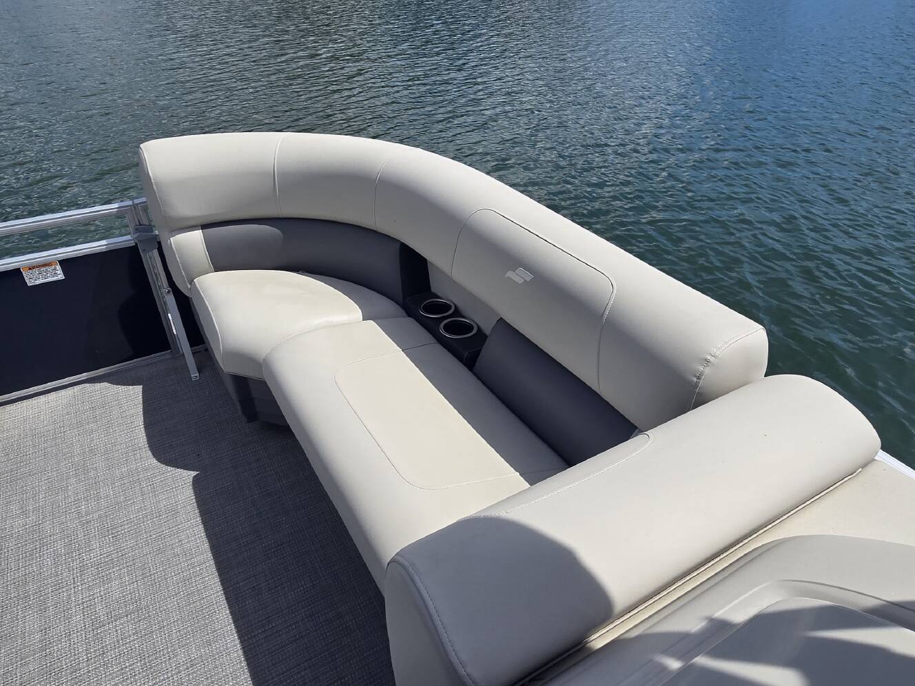 A photo of this 2025 Starcraft LX 20 CB