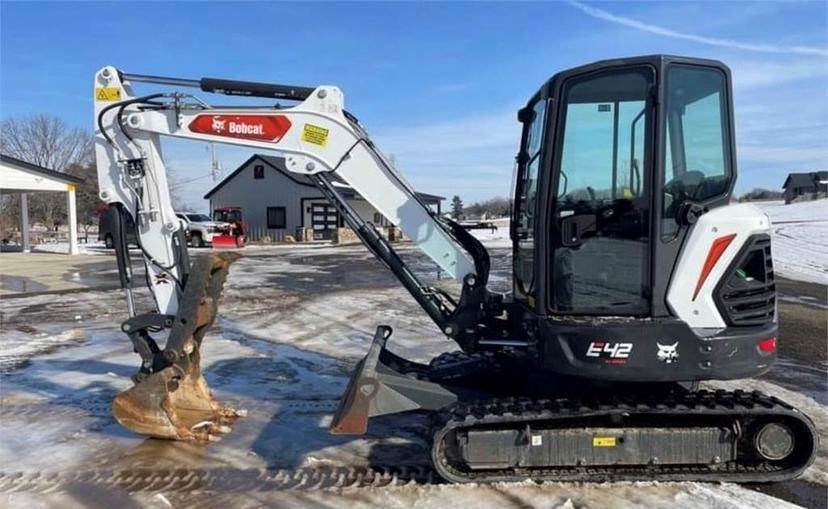 2021 Bobcat E42 in Madison, WI