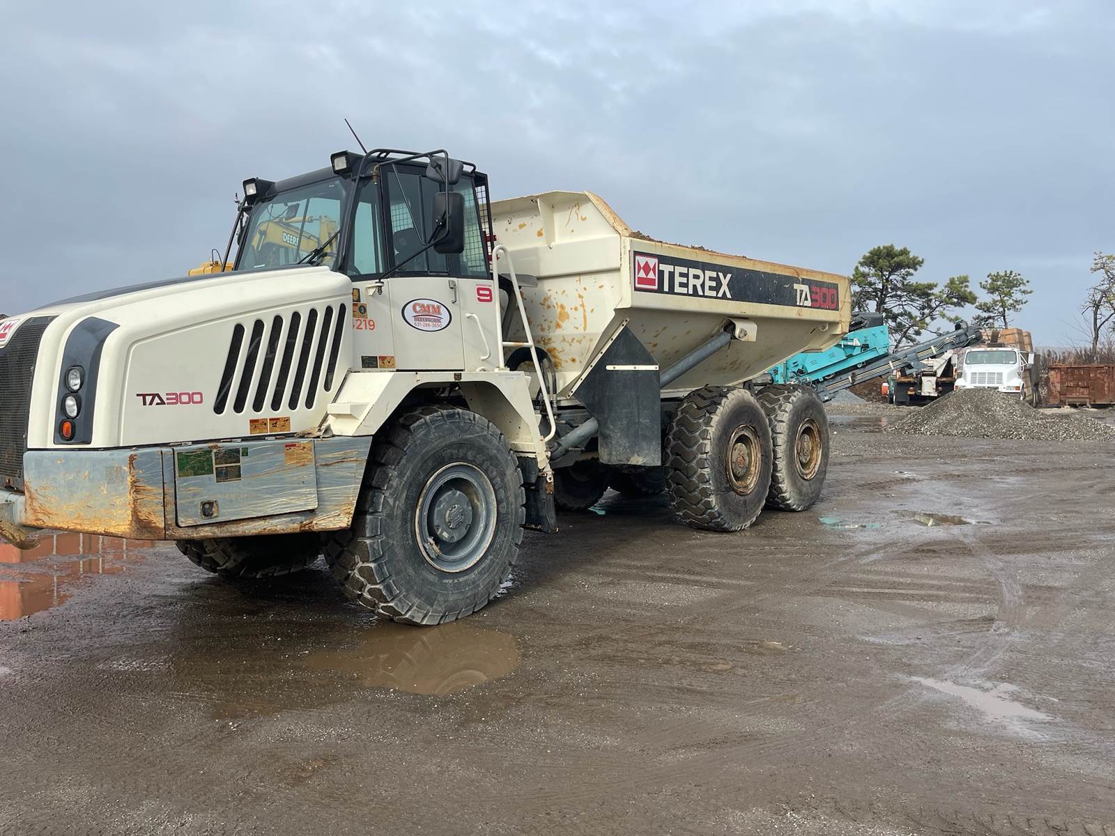 2015 Terex TA300 in Wayne, MI