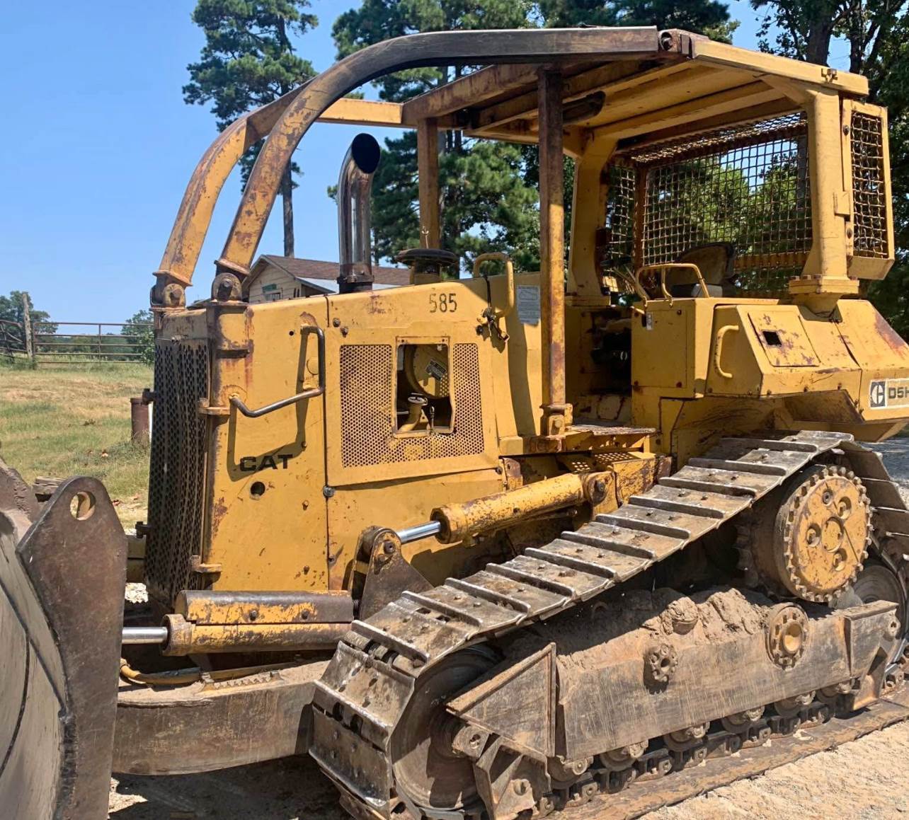1990 Caterpillar D5H in Wayne, MI