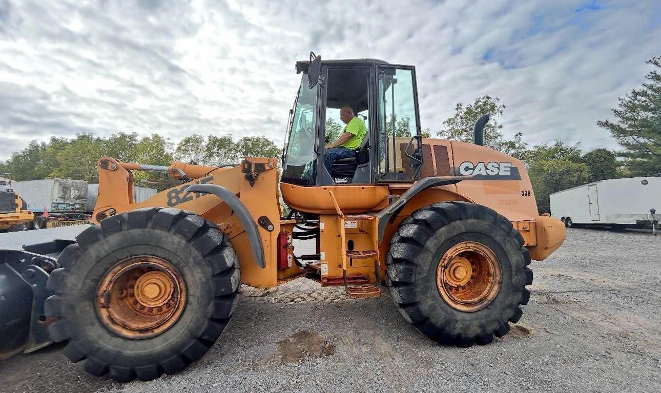 2011 Case 821F in Wayne, MI