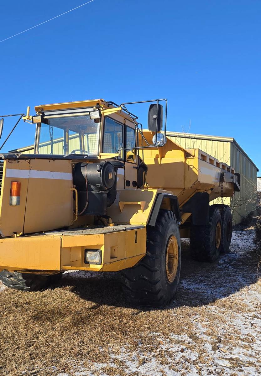 1993 Volvo A35 in Van Buren Charter Township, MI