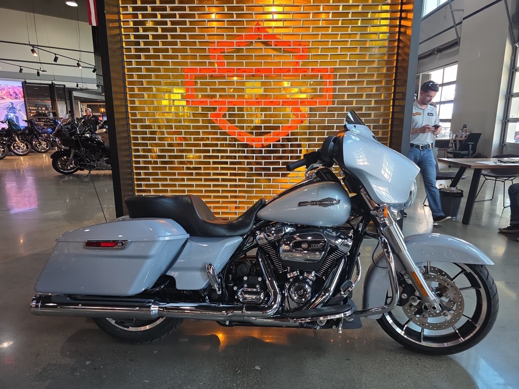 2023 Harley-Davidson FLHX FLHX in Temple, TX