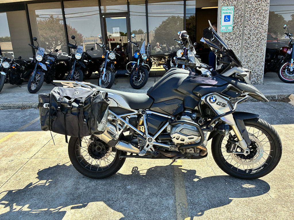 2017 BMW R 1200 GS Standard Black Storm Metallic HP in Plano, TX
