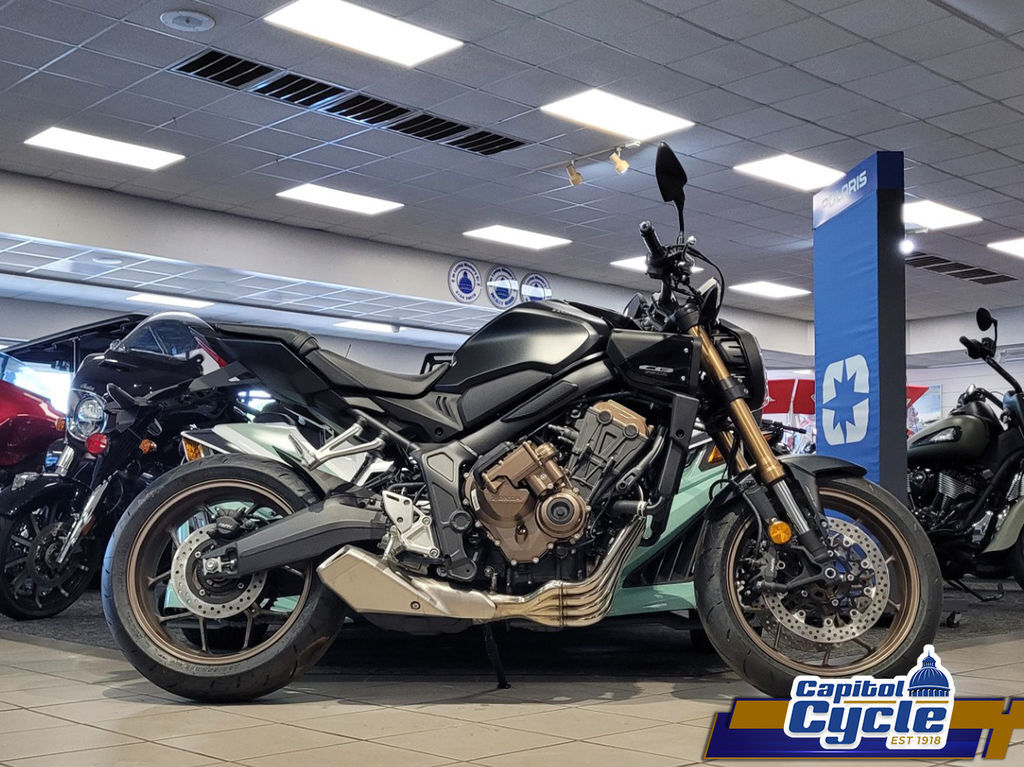 2026 Honda® CB650R E-Clutch BASE in Macon, GA