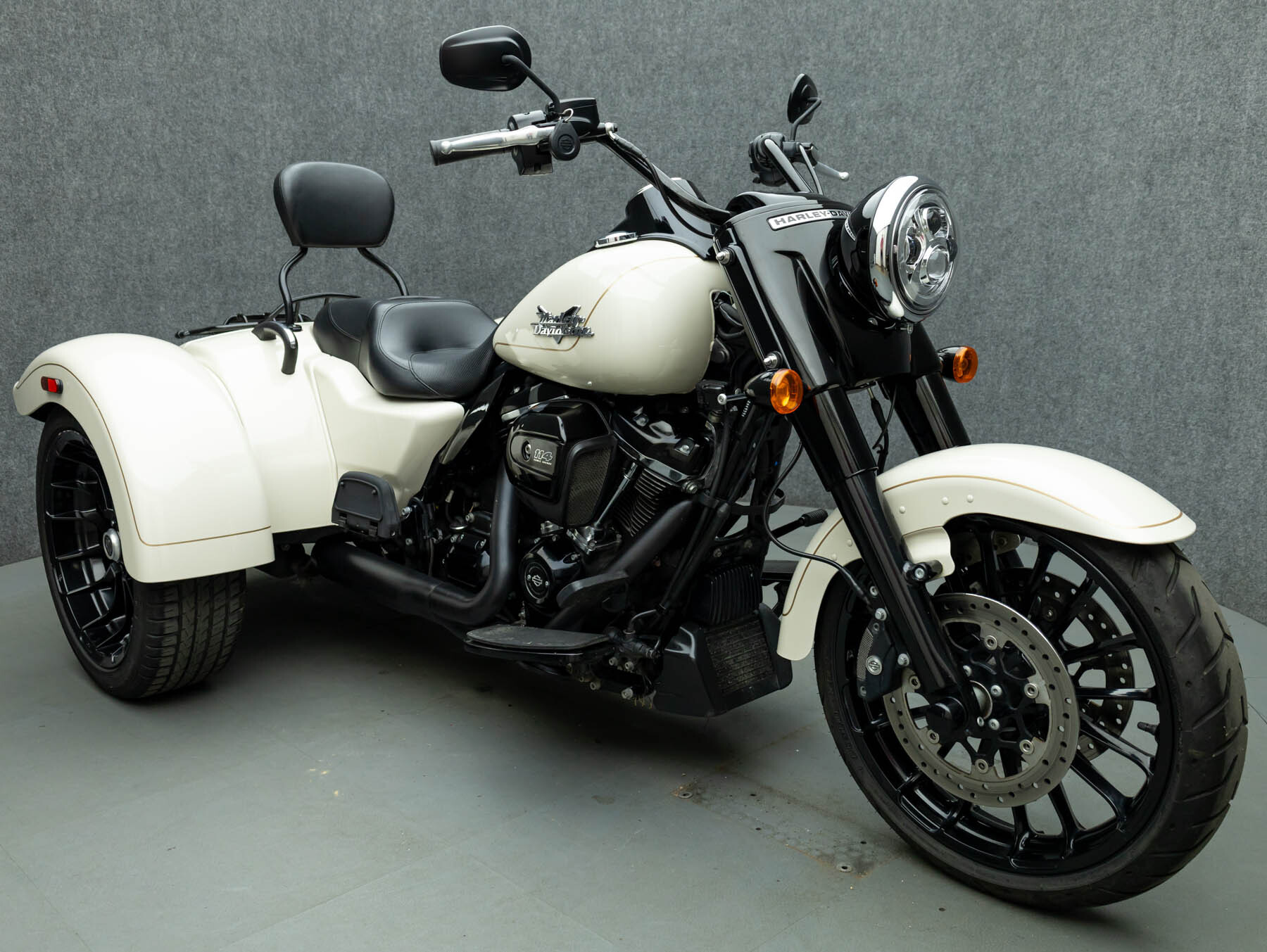 2023 Harley Davidson FLRT FREEWHEELER TRIKE W/ABS FLRT in Pembroke, NH