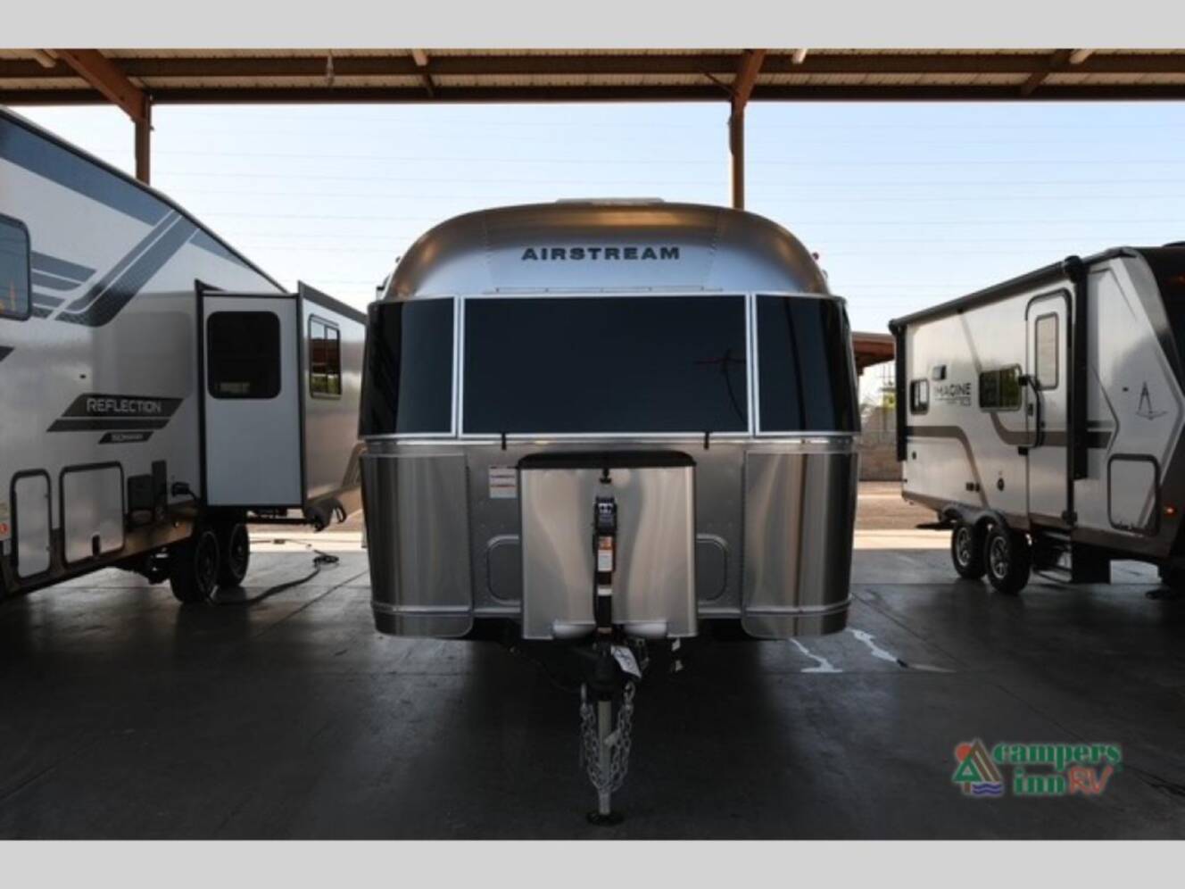 A photo of this 2027 Airstream Globetrotter 27FB