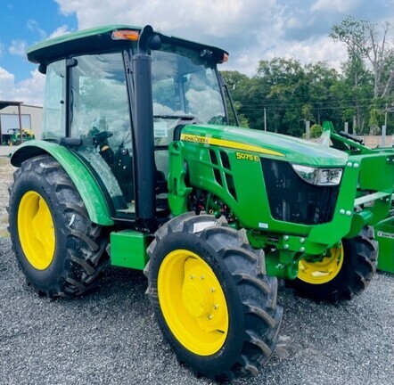 2026 John Deere 5075E in Chiefland, FL