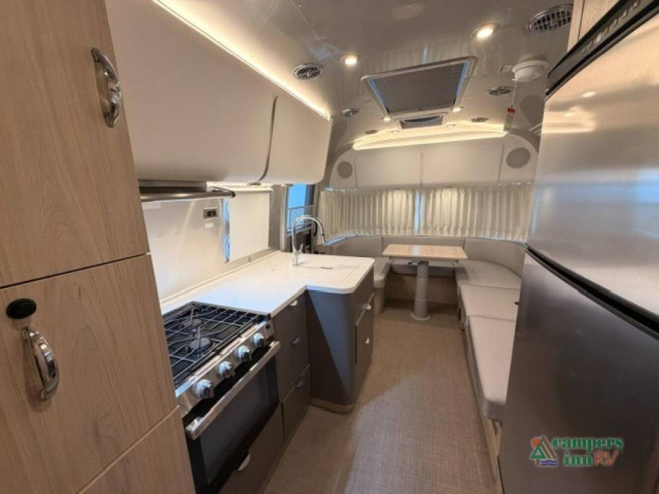 A photo of this 2027 Airstream Globetrotter 27FB