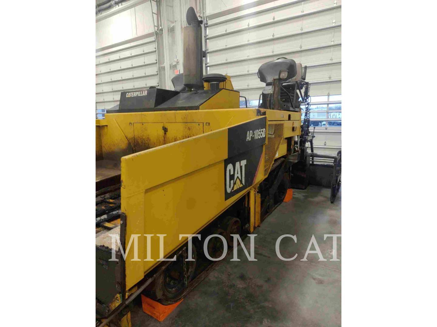 2005 CAT BG-2455D in Syracuse, NY