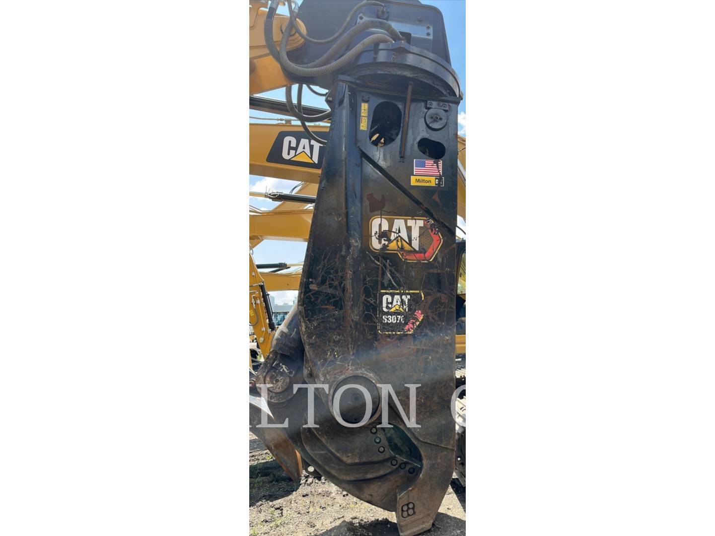 2021 CAT CATERPILLAR S3070 SHEAR in Milford, MA