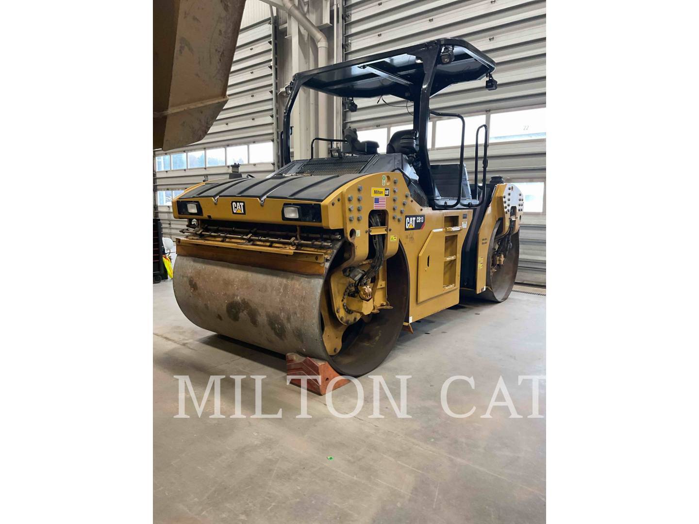 2020 CAT CB13 in Londonderry, NH