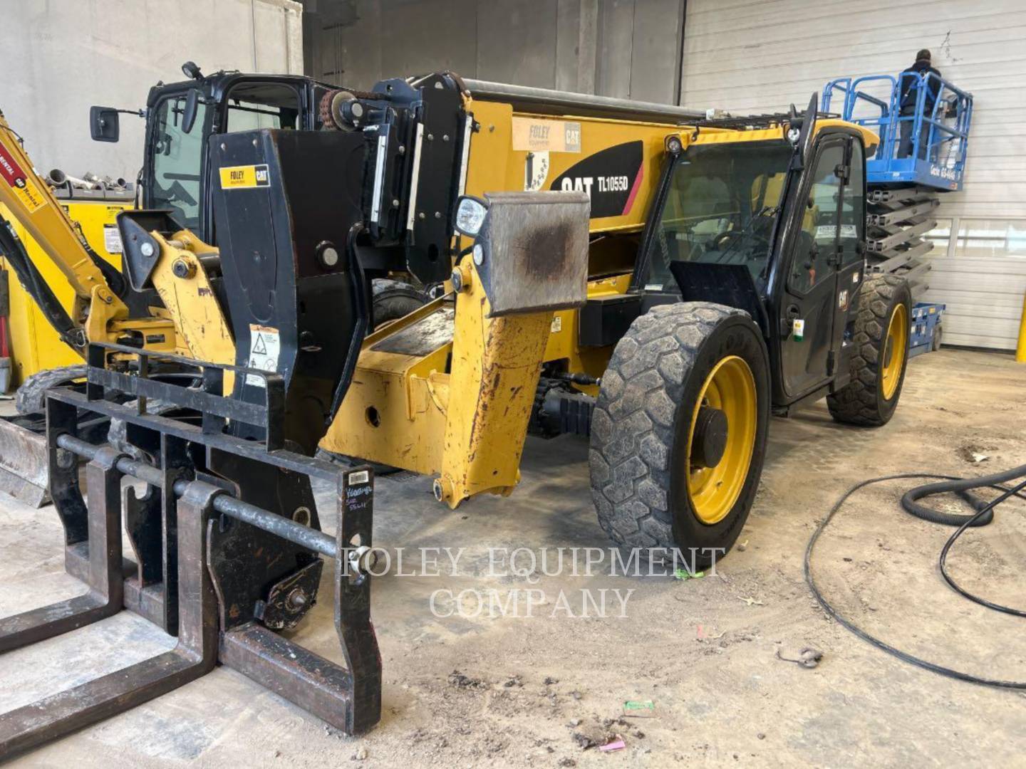 2020 CAT TL1055DC in Saint Joseph, MO