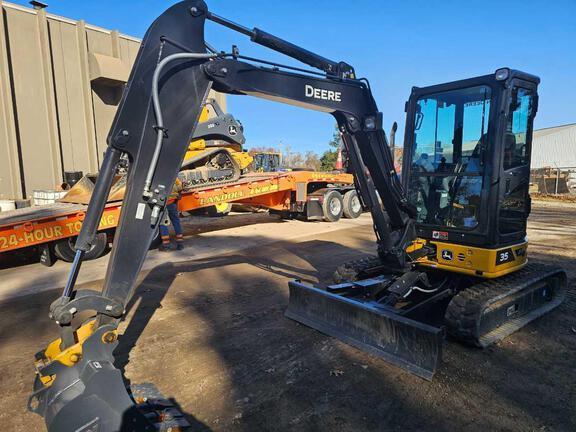 2023 John Deere 35 P in South Bend, IN