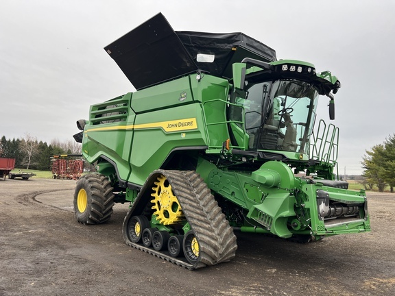 2022 John Deere X9 1100 in Mount Vernon, OH