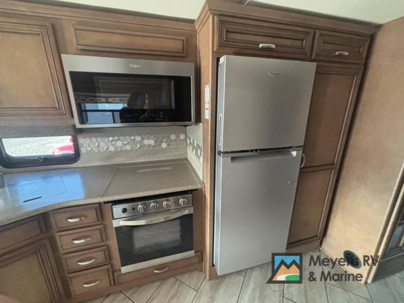 A photo of this 2021 Newmar Bay Star 3626
