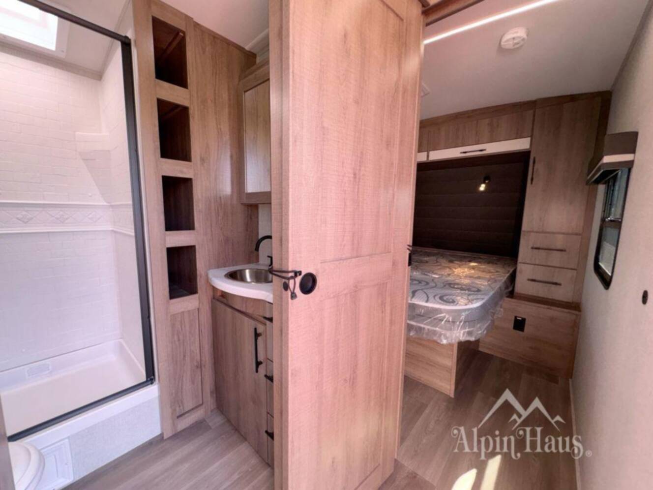 A photo of this 2025 Grand Design Imagine 2670MK