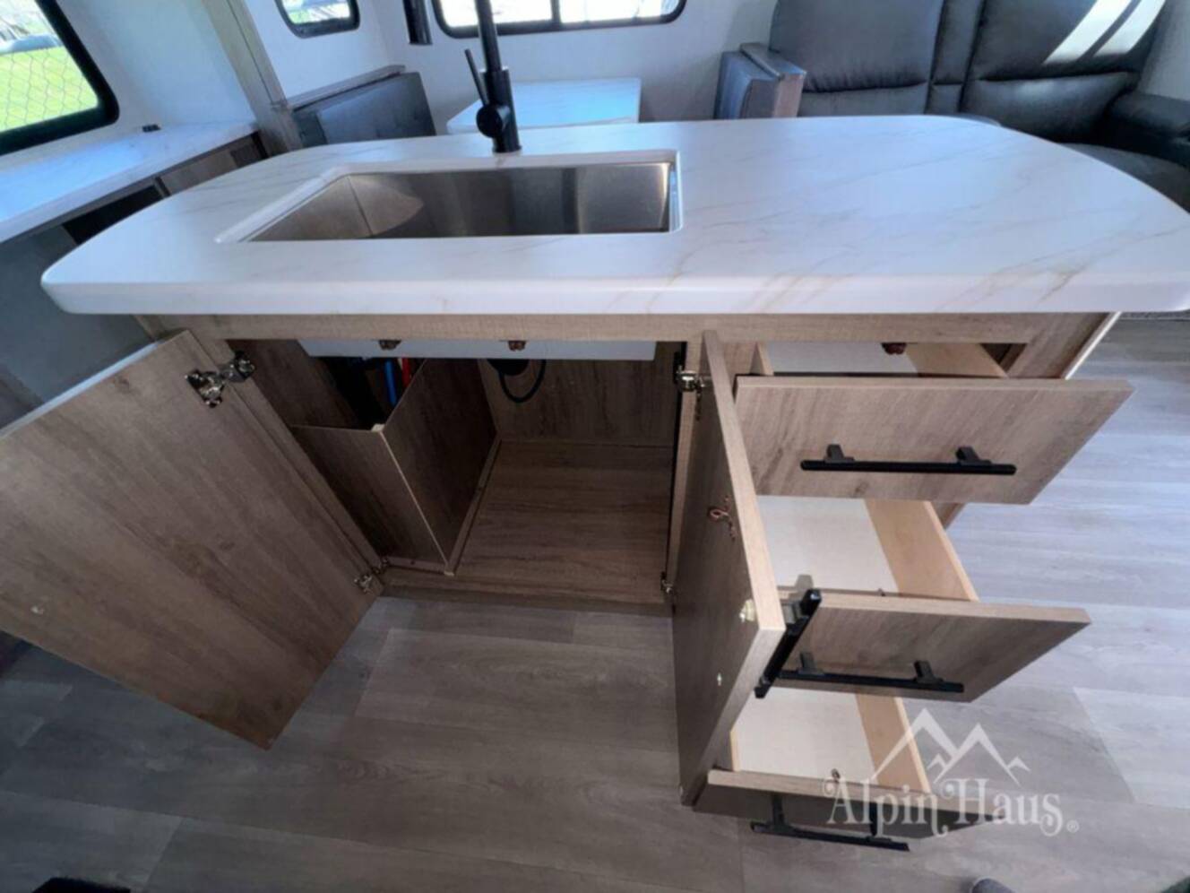 A photo of this 2025 Grand Design Imagine 2670MK