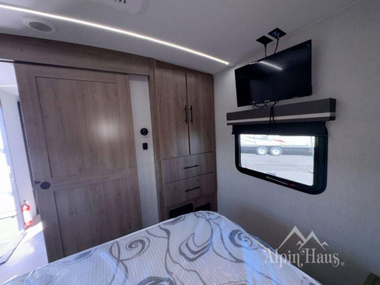 A photo of this 2025 Grand Design Imagine 2670MK