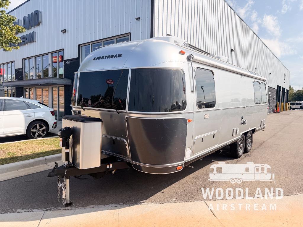 2027 Airstream Trade Wind 27FB Twin in georgetown KY