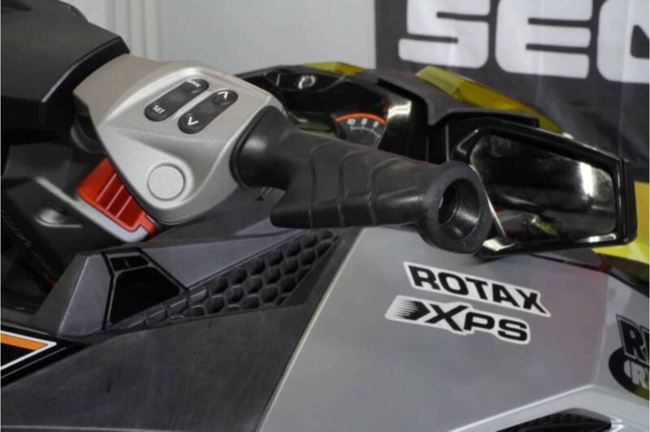 A photo of this 2016 Sea-Doo RXPX 300